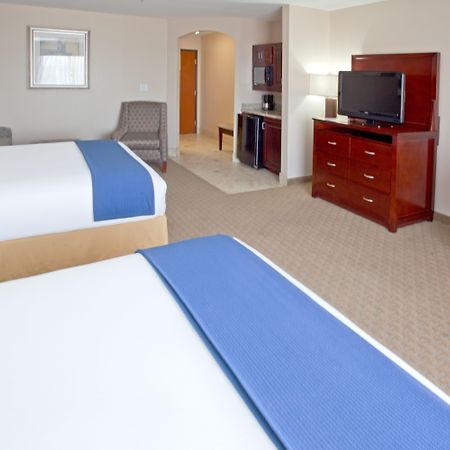 Holiday Inn Express & Suites College Station By Ihg Pokoj fotografie