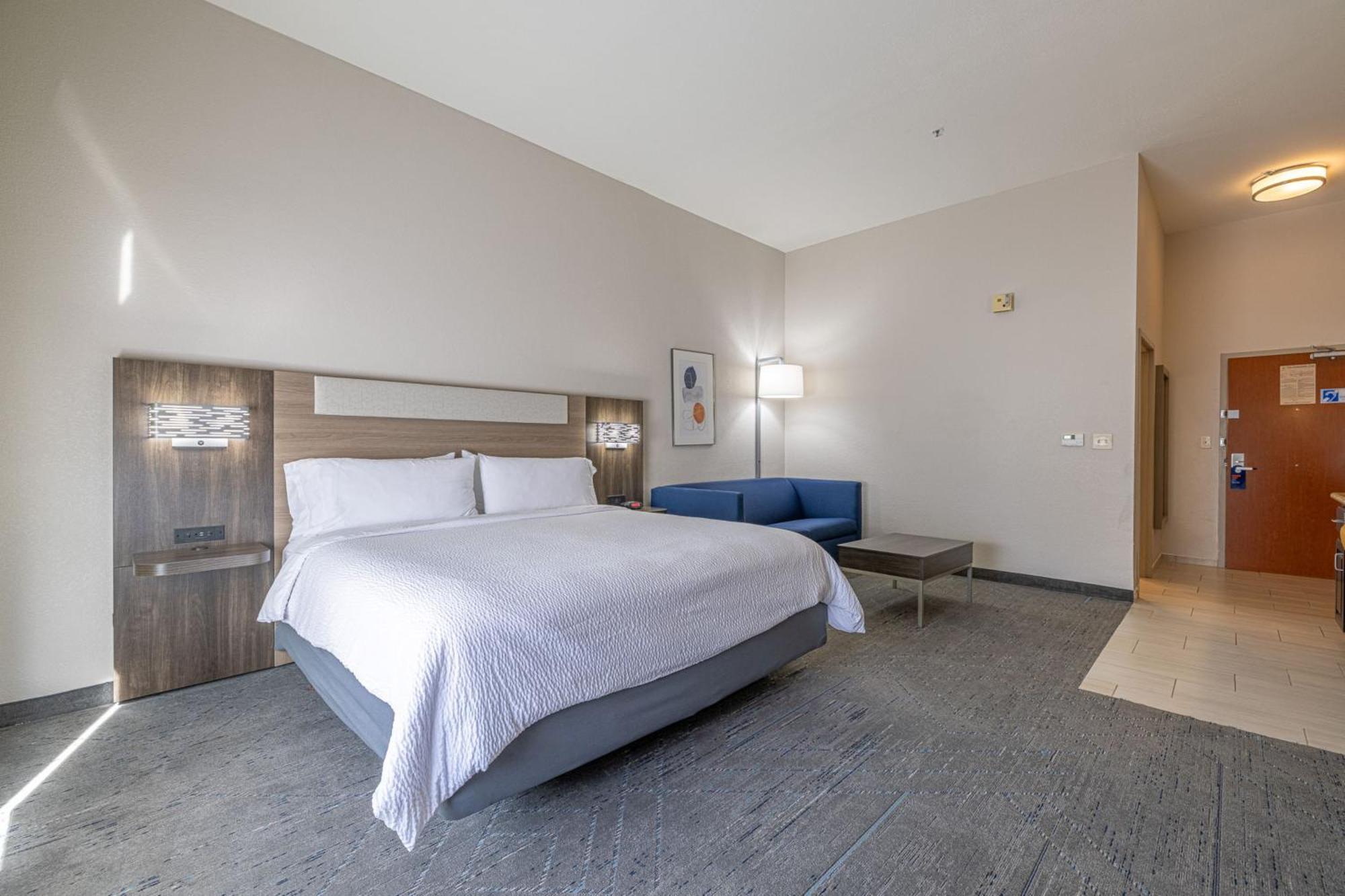 Holiday Inn Express & Suites College Station By Ihg Exteriér fotografie