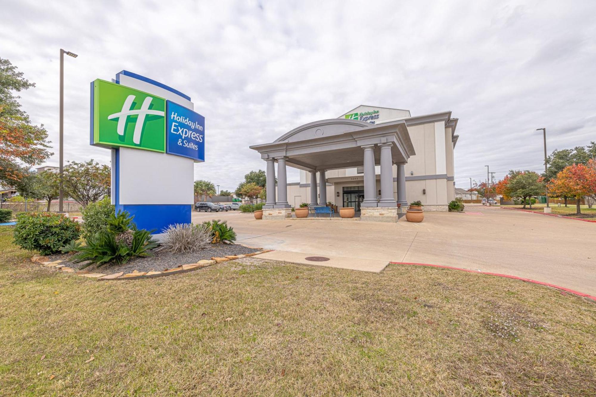 Holiday Inn Express & Suites College Station By Ihg Exteriér fotografie