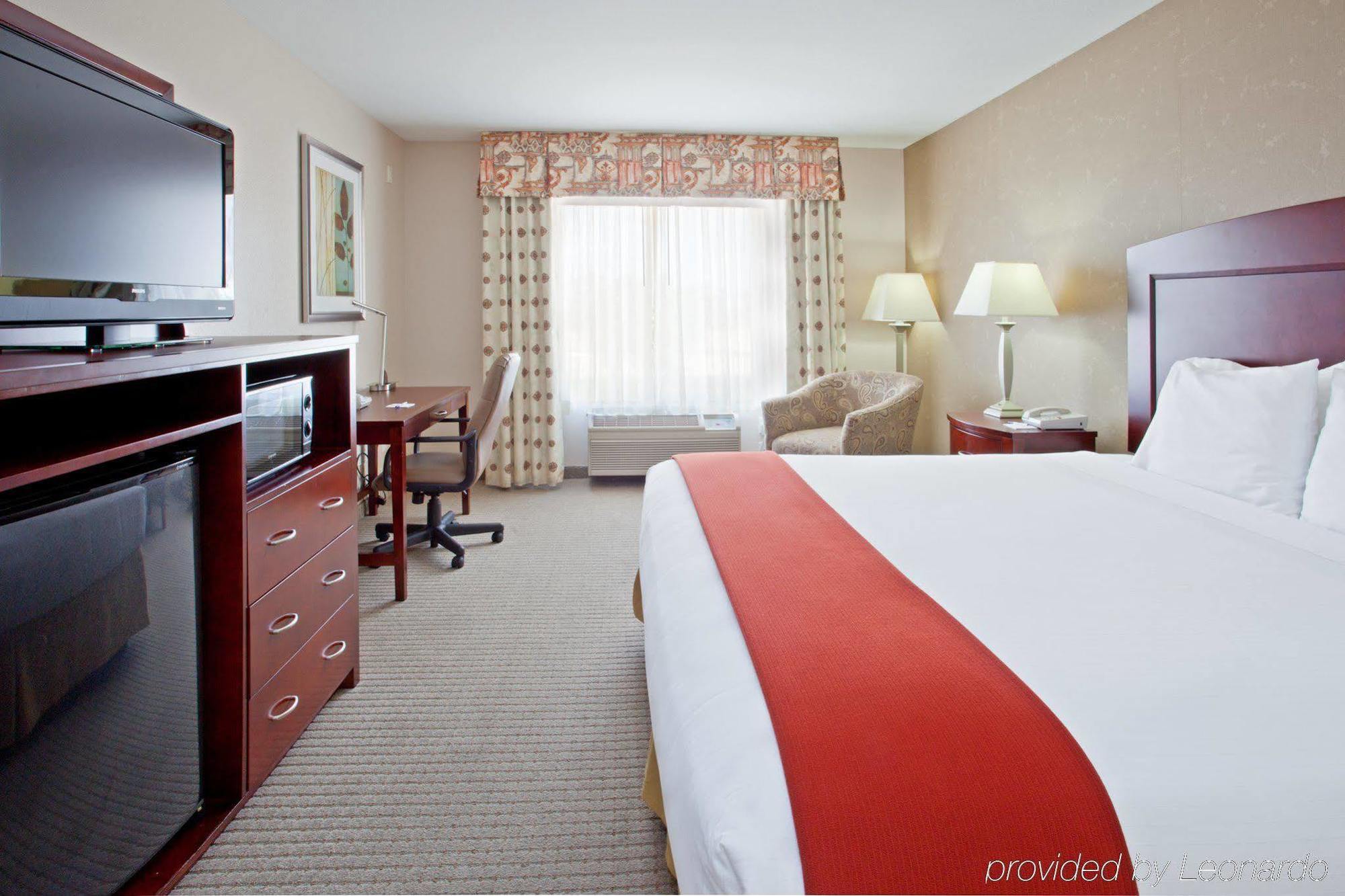 Holiday Inn Express & Suites College Station By Ihg Pokoj fotografie
